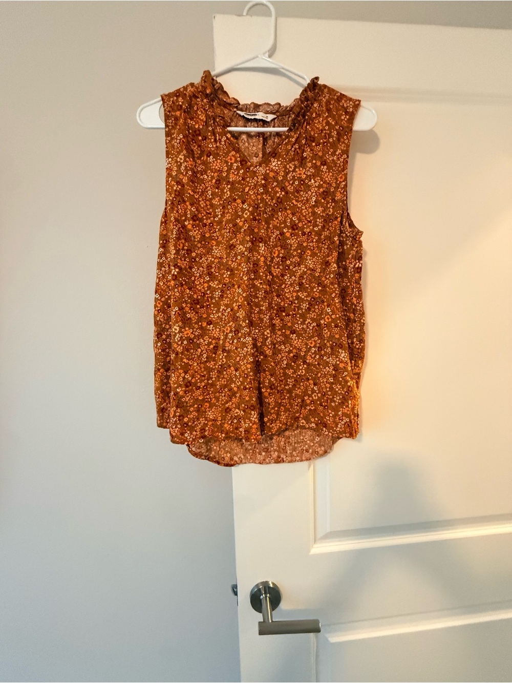 Sonoma Floral Ruffle Neck Sleeveless Top - Rust Orange